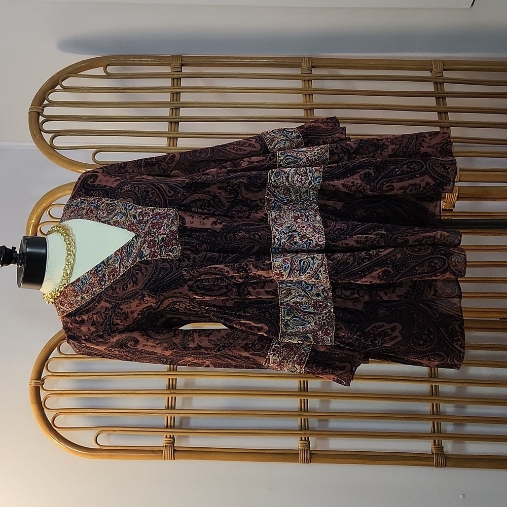 Zara mauve paisley pattern dress burgundy gold details sz S dark pink minidress